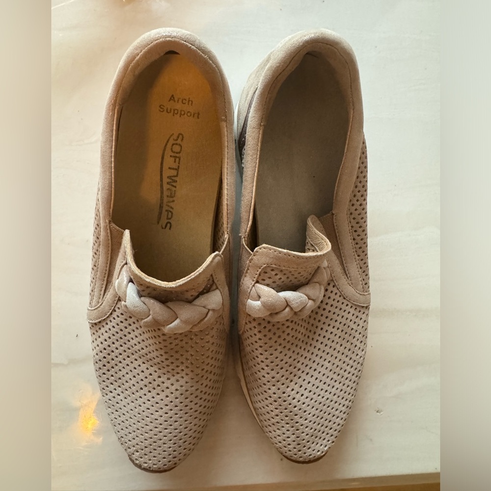 Softwaves women’s loafer